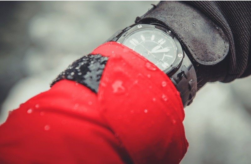5 Best Survival Watches – Your Trusted Companion during Disastrous Situations